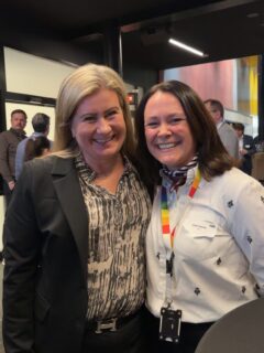 Marianne, Solfrid og Ronny fra Techconsult deltok på Leverandørdagen hos vår kunde ABB. Dette var et svært lærerikt og vellykket arrangement! 🙌 
Etter nesten 20 års godt samarbeid fikk Marianne endelig møte Hilde fra ABB for aller første gang. Begge to syntes det var utrolig hyggelig 🤝
#Techconsult #ABB #Leverandørdag