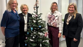 Techconsult Asker: Marianne, Mona, Unni and Anna are ready to have lunch with consultants 🌟🌲🎁 #oneteam