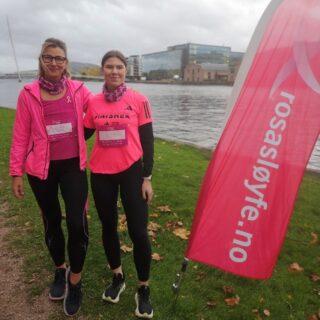 Rosa Sløyfe 2026 🎀 - i år har vi løpt årets viktigste løp i to byer og markert Rosa Sløyfe-aksjonen med både kake, kaffe og en digital quiz.

Først ut var Bergen i begynnelsen av oktober. Sammen med våre kollegaer fra AGR deltok vi i Rosa Sløyfe-løpet for å støtte det viktige arbeidet med forskning på brystkreft og omsorg for alle som er berørt.

Senere i måneden stilte Asker-kontoret til start i Drammen på Brotorget på Bragernesside- Anna og Johanna storkoste seg!

På fredag i forrige uke samlet vi hele Techconsult og AGR til en felles markering på tvers av våre seks lokasjoner: Oslo, Asker, Sandefjord, Stavanger, Bergen og Tromsø. Det ble kake, kaffe og en digital Rosa Sløyfe-quiz. 🎀

Sammen for endring!🏃🏃‍♀️

#rosasløyfe #rosasløyfeløpet
